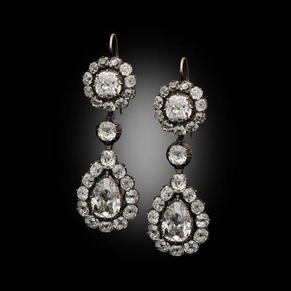 An Important Pair of Georgian Antique Diamond Drop Earrings