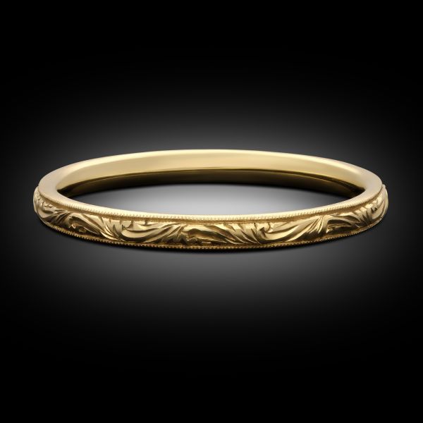18ct Yellow Gold Wedding Ring with Foliate Engraving