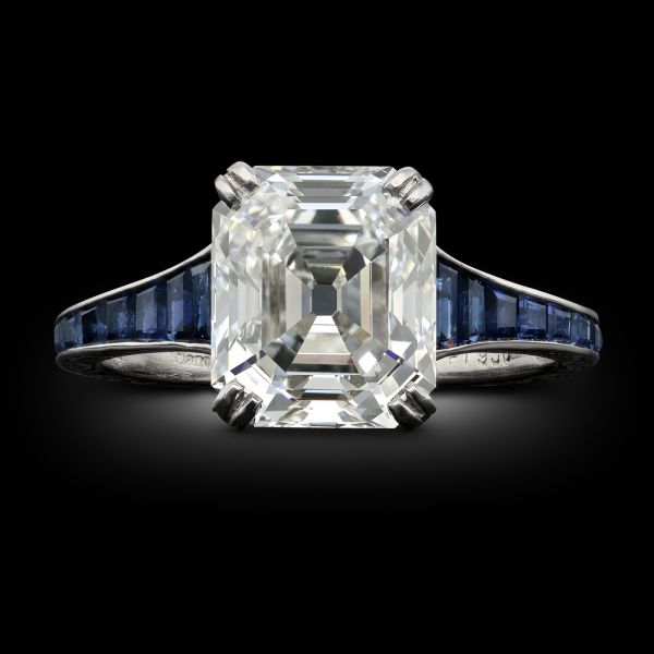 3.19ct Elongated Asscher Cut Diamond & Calibré Sapphire Ring