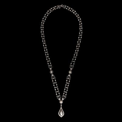 Sparkling Christmas Gift Ideas For The Ones You Love