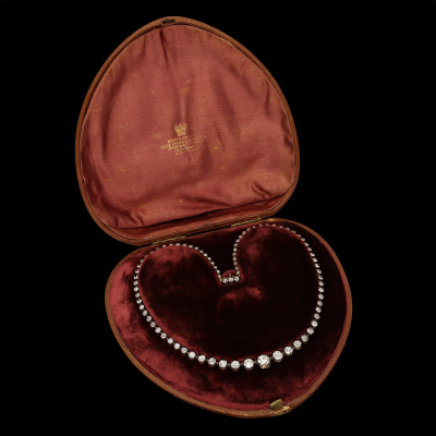 November Jewel of the Month
